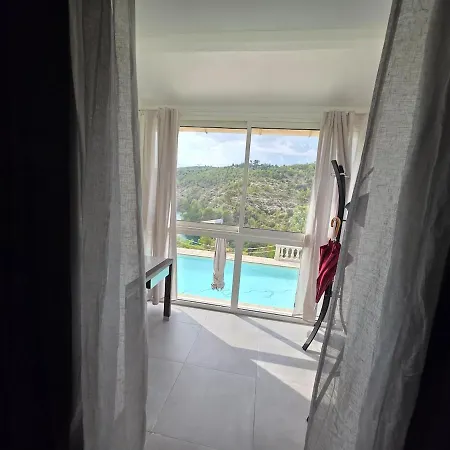 Villa D Exception Vue Sublime & Acces Lac, Piscine