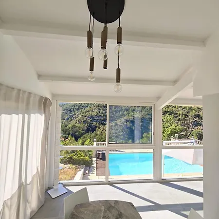 D Exception Vue Sublime & Acces Lac, Piscine