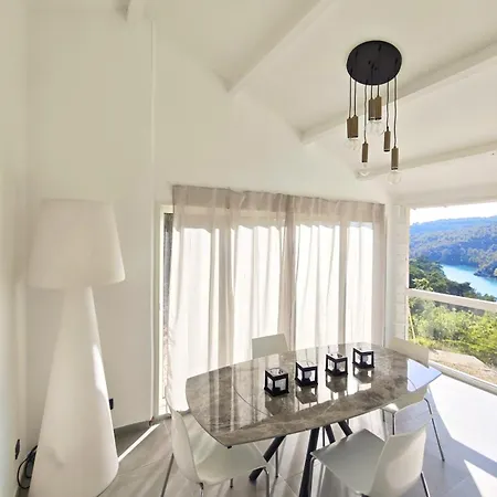 Villa D Exception Vue Sublime & Acces Lac, Piscine Esparron-de-Verdon